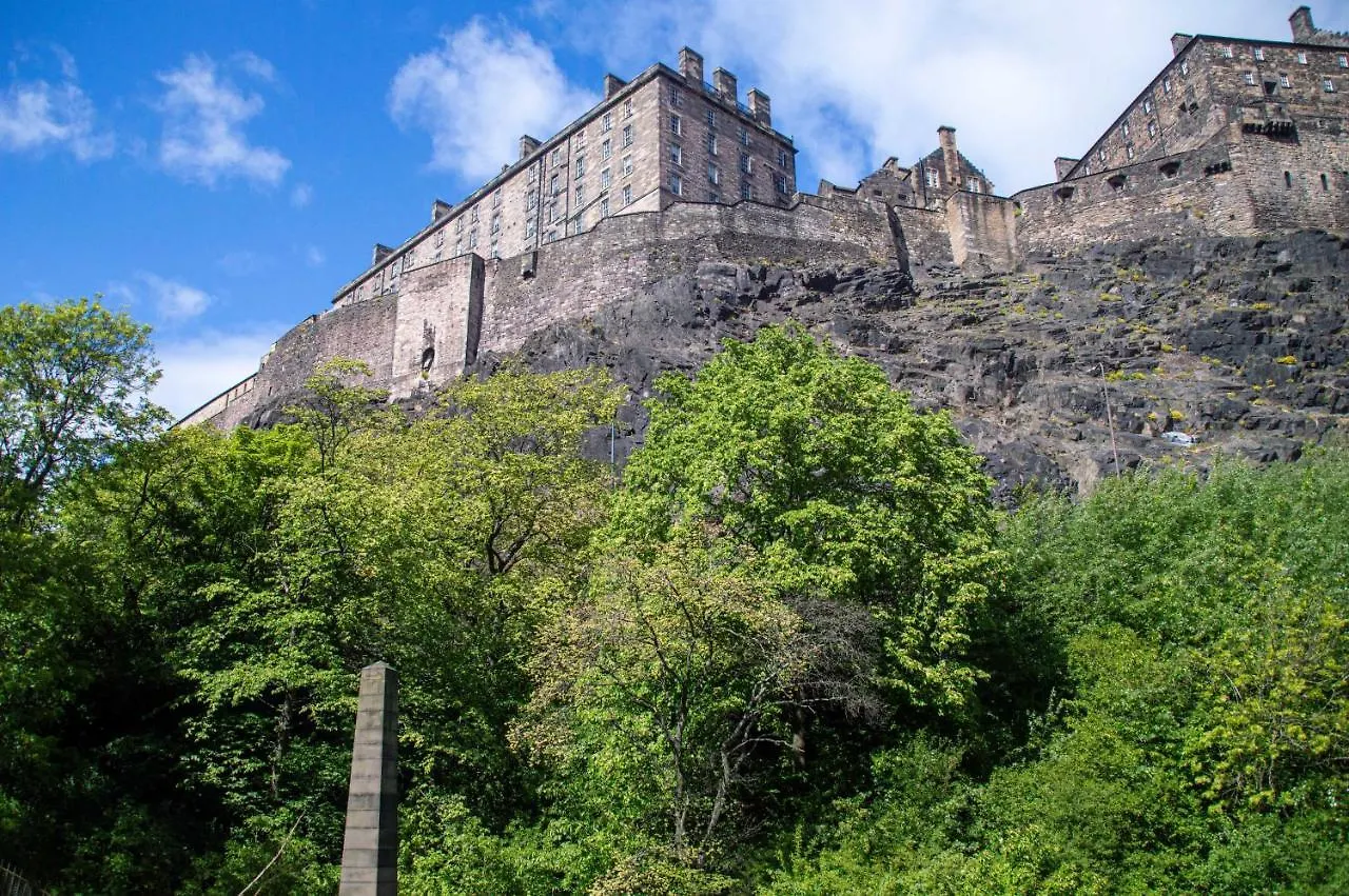 Castle View Luxury 1 Bed Flat Apartment Edinburgh United Kingdom