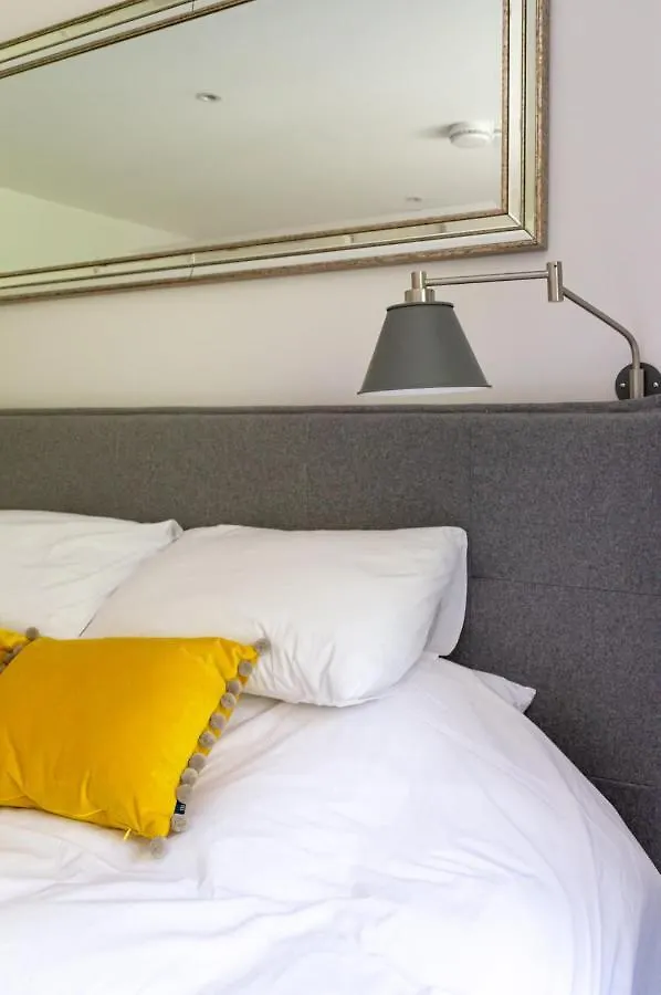 Castle View Luxury 1 Bed Flat Apartment Edinburgh 0*,